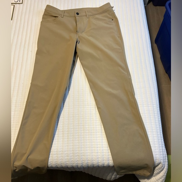 Lululemon Mens ABC Pant Classic Fit Size 32 Trench - Picture 3 of 5